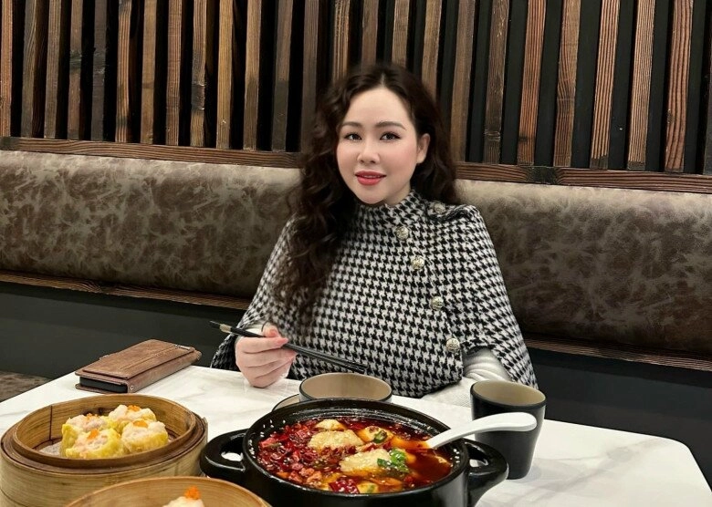 Sống chung nhà với bạn trai tây diễn viên trương phương vẫn giấu kín một việc khiến dân tình bấn loạn - 4