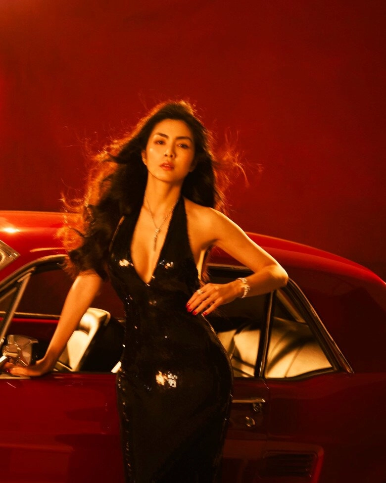 Tăng thanh hà trở lại với visual tuyệt đối điện ảnh khoe body nóng bỏng chưa từng thấy ở tuổi u40 - 2