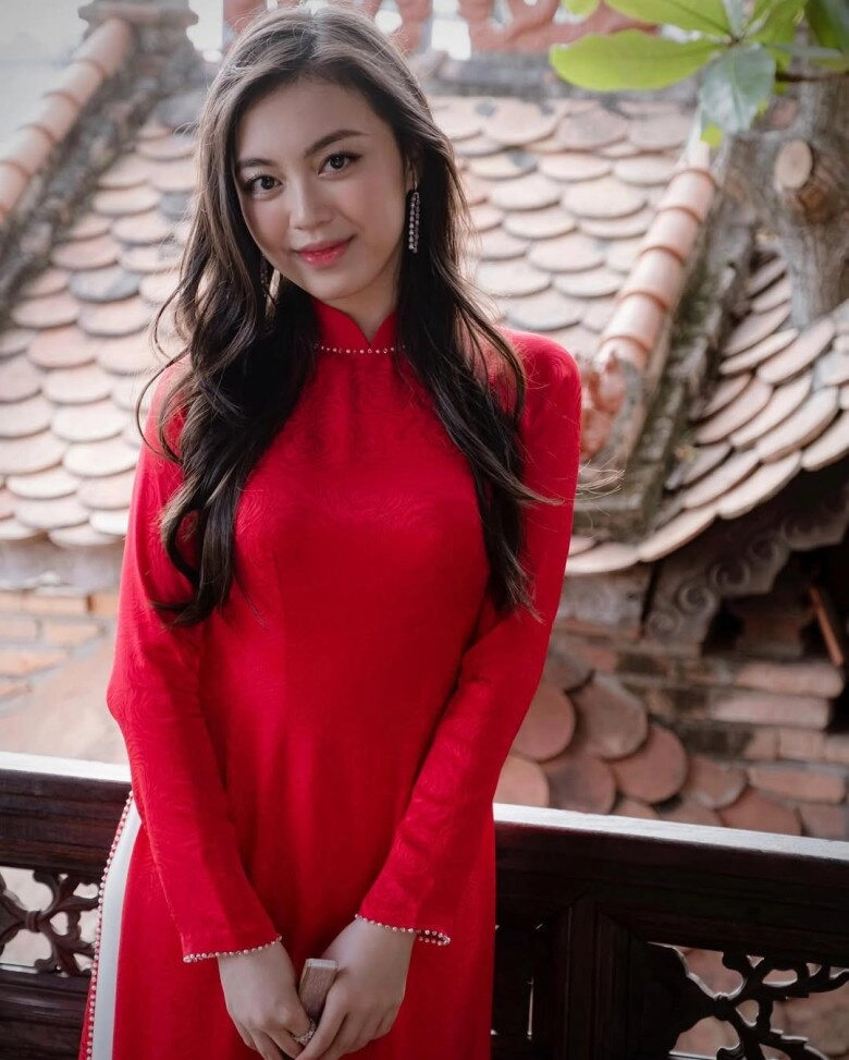 Thiên kim tiểu thư gia tộc siêu giàu ở việt nam lấy thiếu gia phan hoàng thần thái sang chảnh sở hữu hàng hiệu không đếm xuể - 7