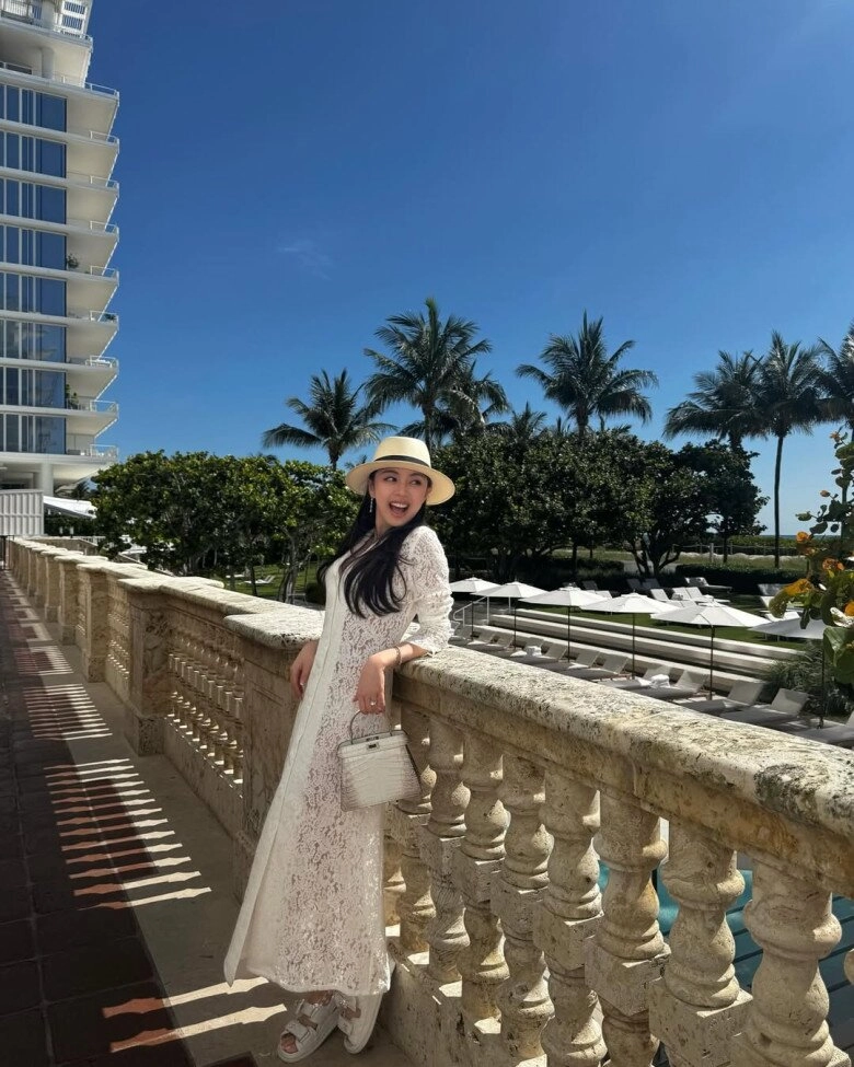 Thiên kim tiểu thư gia tộc siêu giàu ở việt nam lấy thiếu gia phan hoàng thần thái sang chảnh sở hữu hàng hiệu không đếm xuể - 13