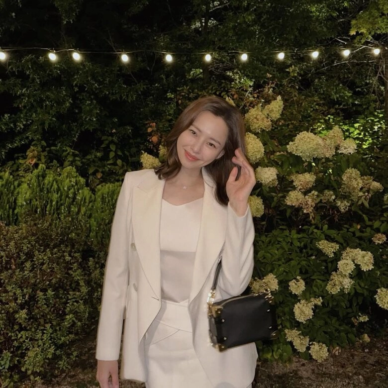 Thứ vàng của người nghèo là nước thần giúp hoa hậu đẹp nhất hàn quốc giữ dáng sinh 2 con mà vẫn sở hữu cơ bụng số 11 rõ nét - 8