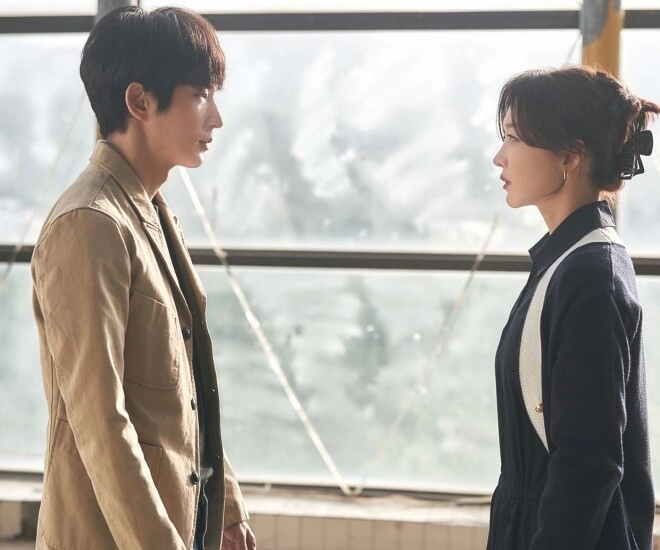 Tiệc đầy tháng con trai chồng cũ gửi đến một tin nhắn 15 từ tôi sợ toát mồ hôi - 1