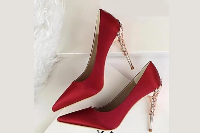 Trắc nghiệm bạn có số hưởng sau khi kết hôn hay có cuộc sống thăng trầm chọn một đôi giày sẽ biết ngay - 2