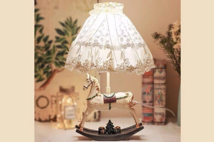 Trắc nghiệm chỉ cần chọn 1 chiếc đèn ngủ biết ngay số mệnh sau hôn nhân sang hay khổ - 1