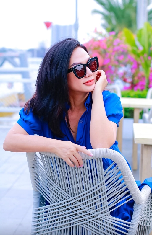 tượng đài nhan sắc kim khánh u60 trẻ đẹp quyến rũ bí quyết chống già nằm ở loại lá ngỡ cây dại hóa ra là vàng xanh - 6