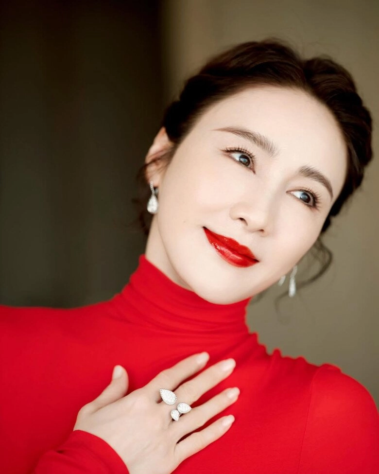 U55 vẫn là đệ nhất mỹ nhân tvb nhờ áp dụng 4 nguyên tắc khi ăn mê mẩn 1 loại nước từ hạt nhỏ xíu - 6