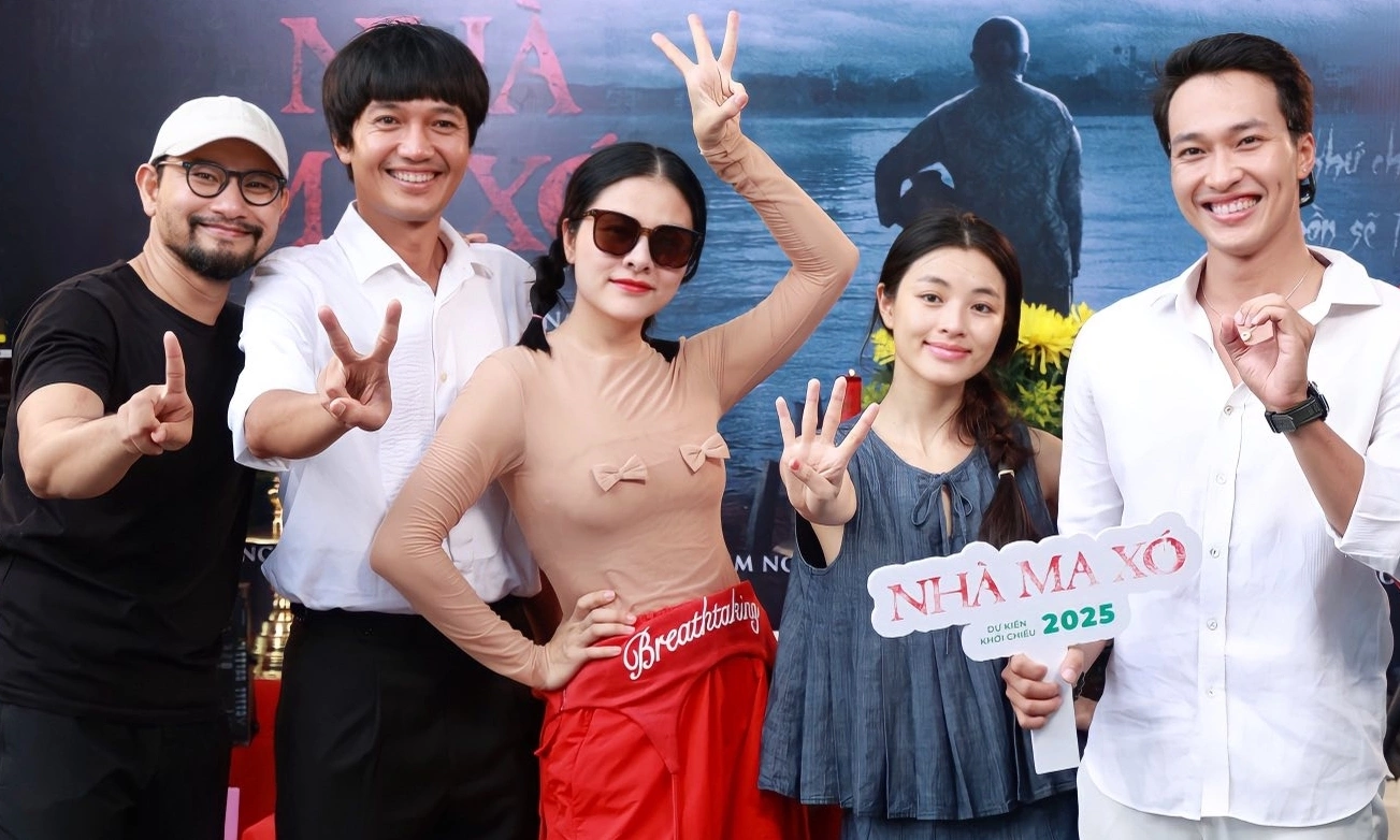 Vân trang giữ bí mật chuyện đóng cảnh nóng với huỳnh đông ông xã việt kiều nói với vợ em đi đâu đi luôn đi - 3