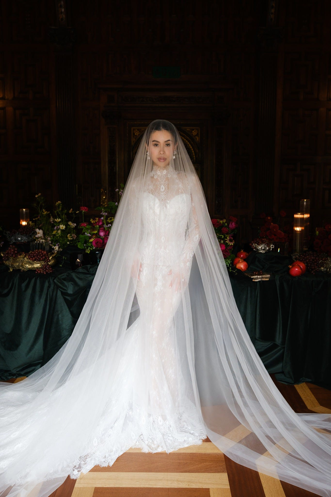 Váy cưới của con gái tỷ phú jonathan hạnh nguyễn màu trắng chủ đạo mang dấu ấn haute couture và tinh thần quý tộc ý - 2