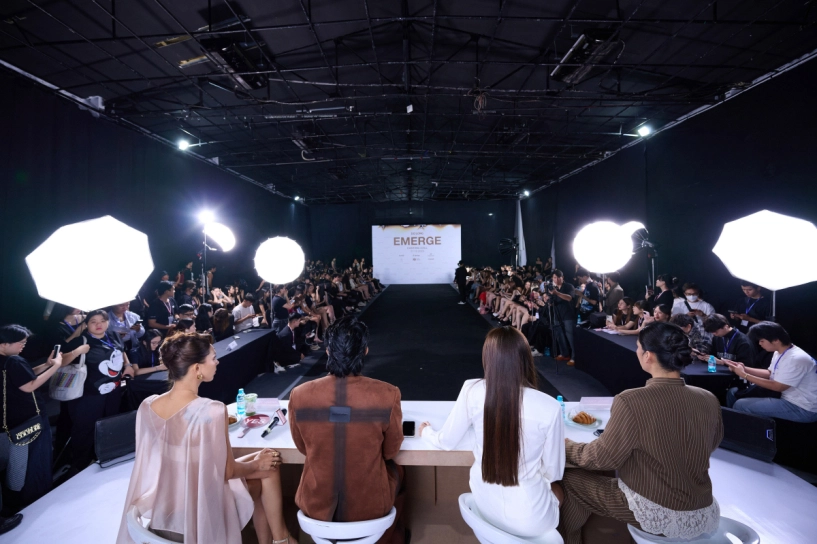 Võ hoàng yến minh triệu đọ chân dài trên ghế nóng - 5