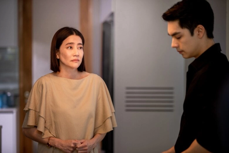 Vợ về thăm bố mẹ đẻ 3 ngày mỗi tháng tôi đi theo rồi sững sờ khi mở cửa ra - 2