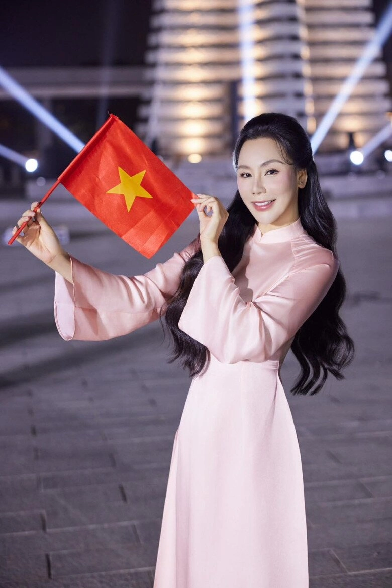 2 sao việt từng là giảng viên trường quân đội người hạnh phúc bên chồng đại gia người 6 năm không nói chuyện với bố - 9