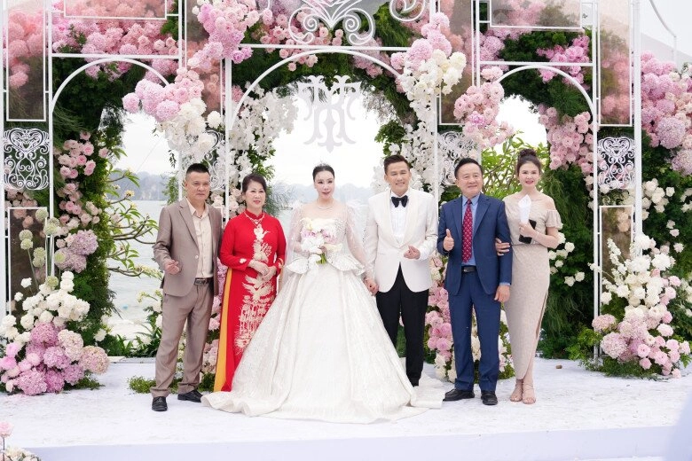 2 sao việt từng là giảng viên trường quân đội người hạnh phúc bên chồng đại gia người 6 năm không nói chuyện với bố - 10