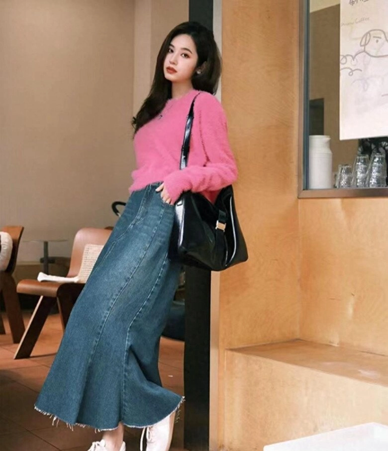 4 mẫu áo mùa thu không có điểm nào chê để phối cùng chân váy giúp chị em đẹp như có stylist riêng - 6