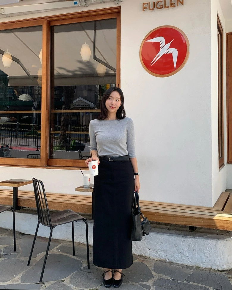 4 mẫu áo mùa thu không có điểm nào chê để phối cùng chân váy giúp chị em đẹp như có stylist riêng - 11