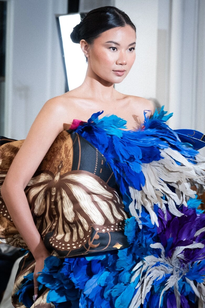 Á hậu hồng đăng hà kino trình diễn tạinew york couture fashion week - 1