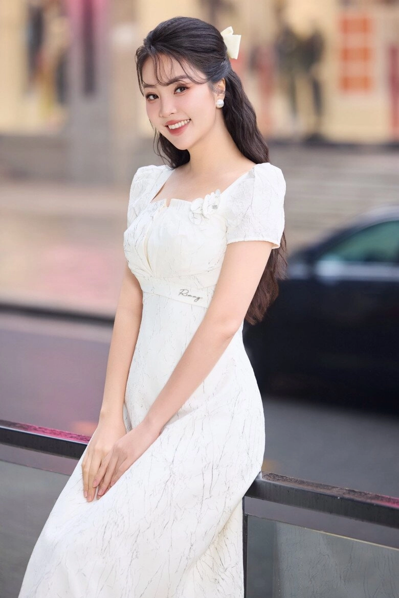 Á hậu thụy vân sinh con thứ 2 với đại gia kín tiếng quý tử đầu lòng 13 tuổi lên chức anh trai - 2