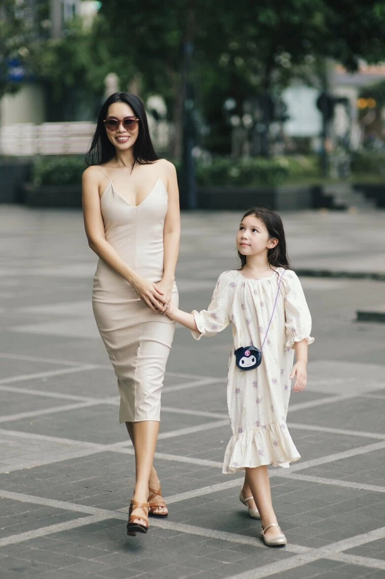 Ái nữ hà anh ngày bé cực yêu nay trổ nét như hoa hậu nhí gương mặt chuẩn tây giống bố nhiều hơn mẹ - 10