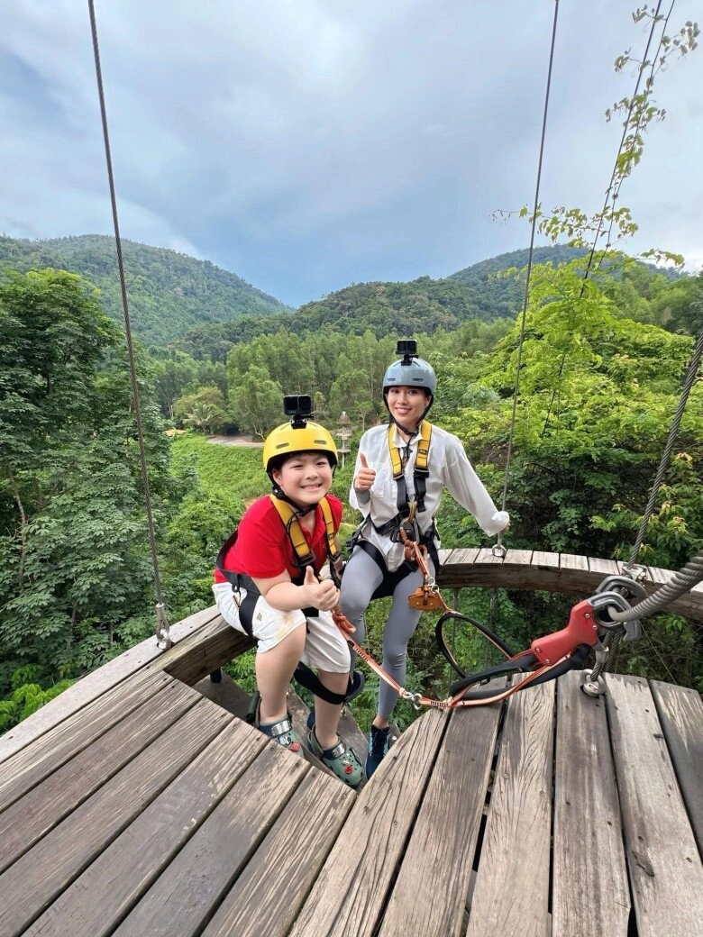 Bạn gái doanh nhân bửu lộc diễn cảnh bắt nạt tình địch cầu cứu vì bị chửi trong phim sao ngoài đời y vậy - 7