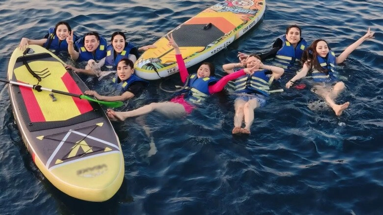 Bạn gái quang minh lên tiếng về khoảnh khắc thân thiết bên châu khải phong khẳng định thanh trúc không bị bắt ở nhà chăm con - 3