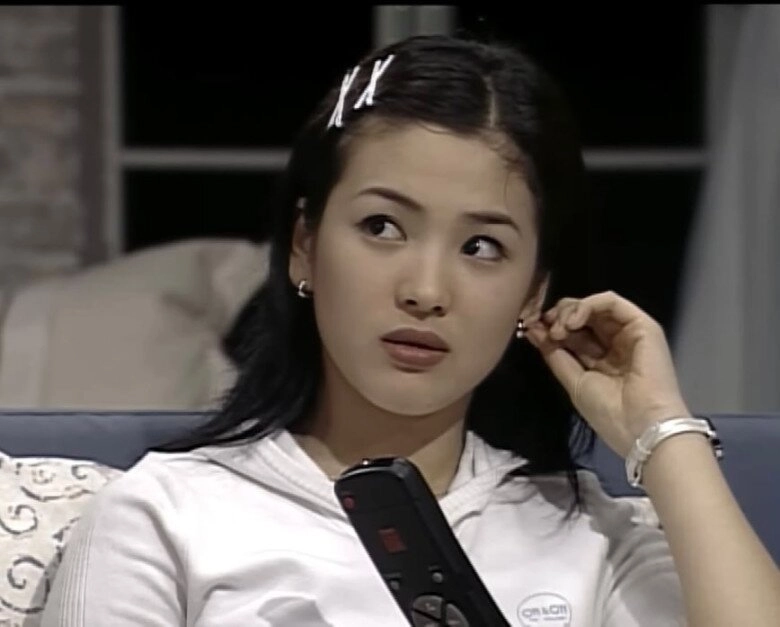 bạn trai tin đồn của song hye kyo thời cô còn học cấp 3 tôi phải thề thốt đủ kiểu với vợ - 5