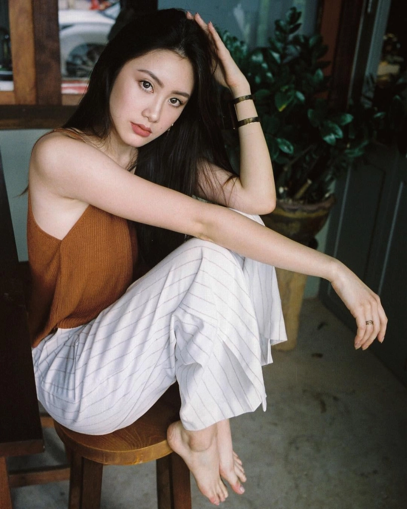 Bất ngờ với cặp chị em người lào gốc việt xinh đẹp ngọt ngào chẳng kém gì hoa hậu - 9