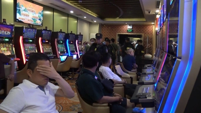 Ca sĩ vũ hà bị xét xử vì tội đánh bạc - 6