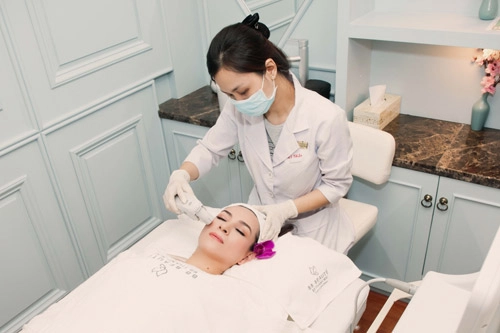 Ca sỹ phi nhung tái xuất bật mí bí quyết giữ gìn nhan sắc - 2