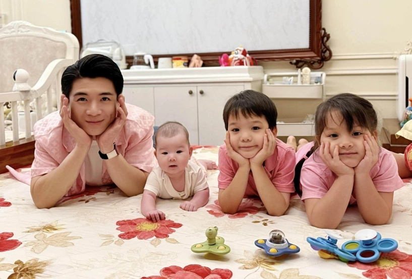 Cháu cưng bầu hiển như hoàng tử công chúa đi dự sinh nhật ông nội ái nữ đỗ mỹ lên sân khấu nhảy múa - 13