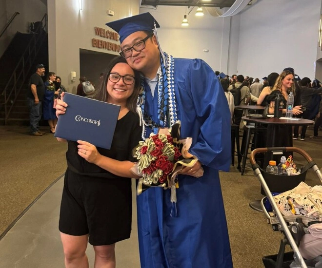 Cháu ngoại phi nhung đến dự lễ tốt nghiệp của bố chàng rể việt kiều nay là niềm tự hào của gia đình - 1