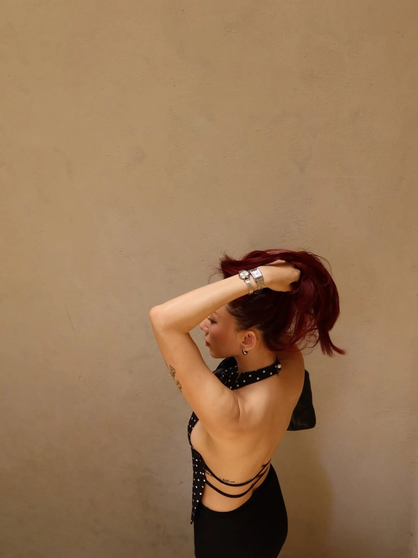 chị đẹp tóc tiên khoe lưng trần cực cháy trong bộ ảnh mới - 5