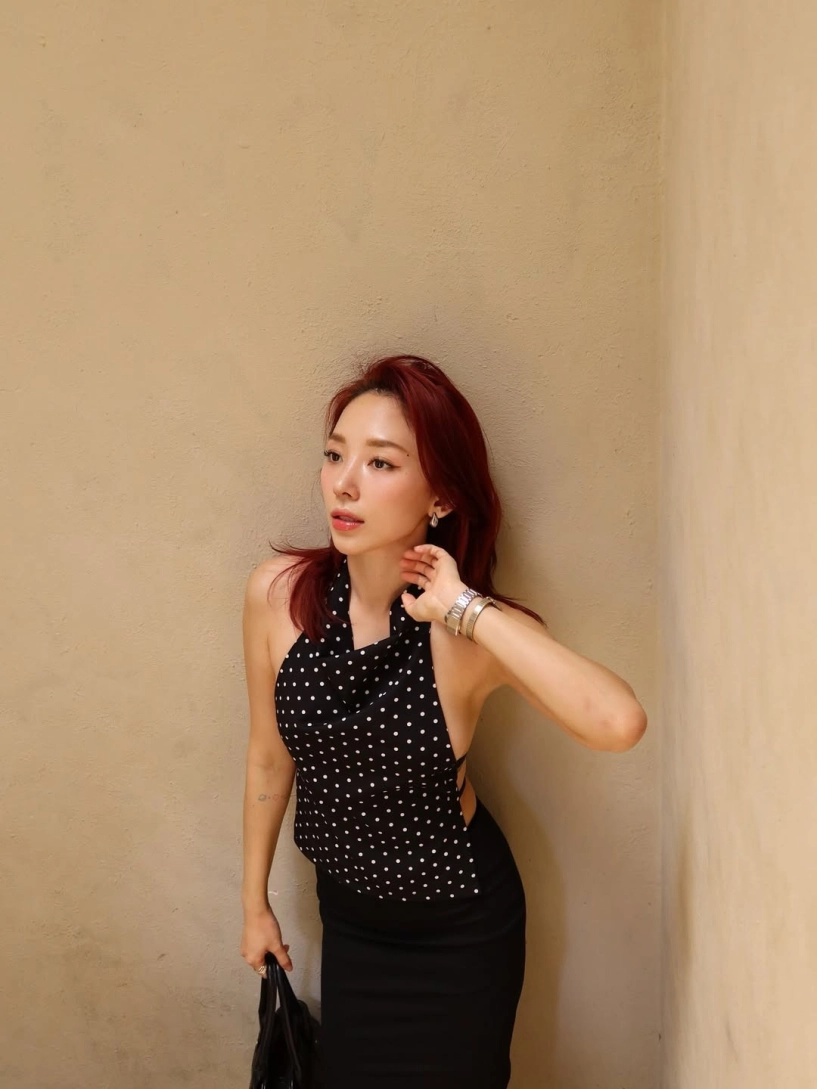 chị đẹp tóc tiên khoe lưng trần cực cháy trong bộ ảnh mới - 7