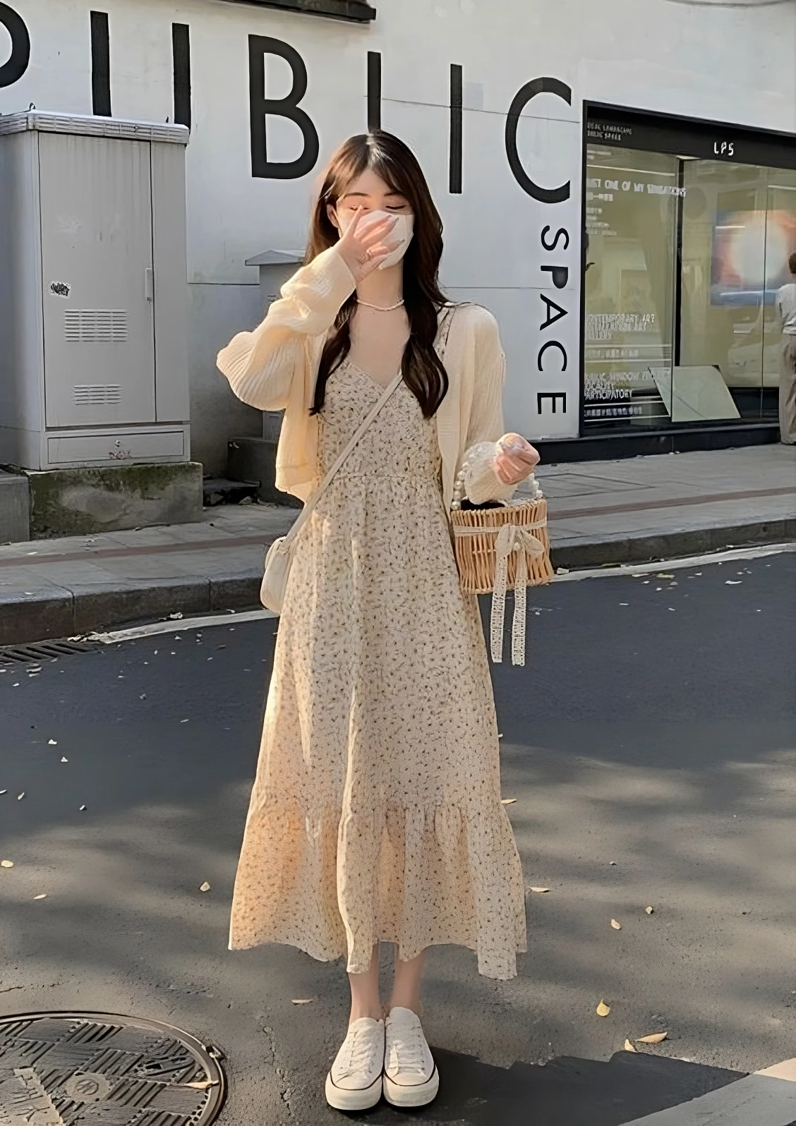 Chọn áo khoác đầu thu 4 kiểu dáng giúp phụ nữ 30 mặc đẹp và hack tuổi cực đỉnh - 14