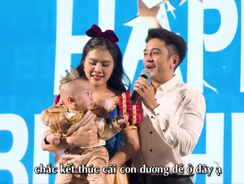 Chồng đại gia của vân trang tuyên bố ngừng đẻ sau khi có 4 con muốn dừng lắm mà vợ vẫn sinh thêm - 2