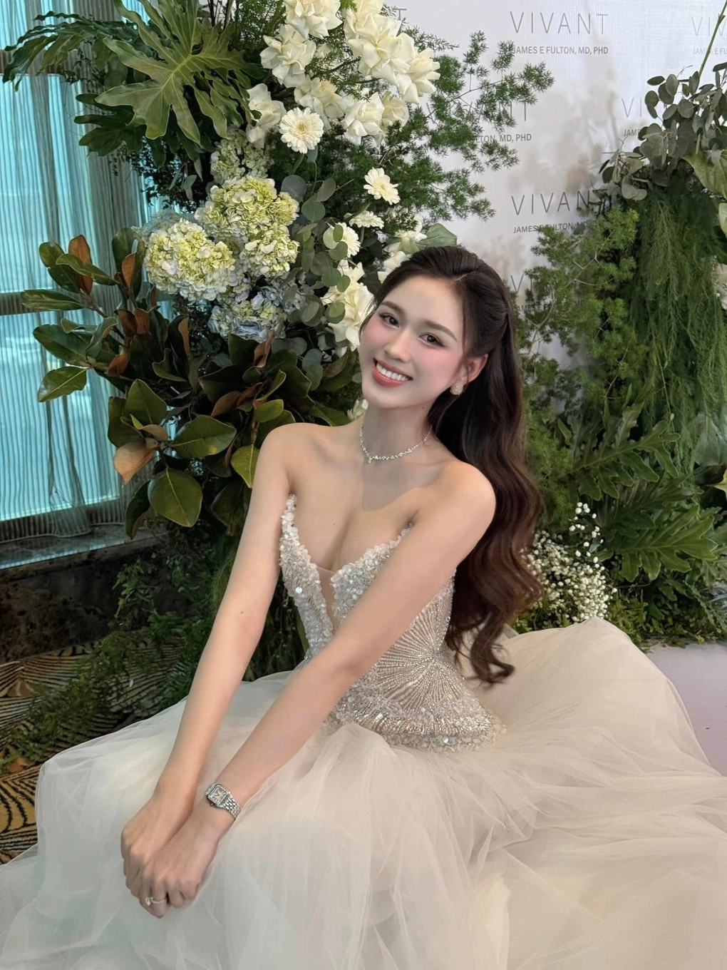 Chồng sắp cưới của hoa hậu đỗ thị hà thiếu gia tập đoàn có tiếng ở quảng trị giữ chức tổng giám đốc - 2