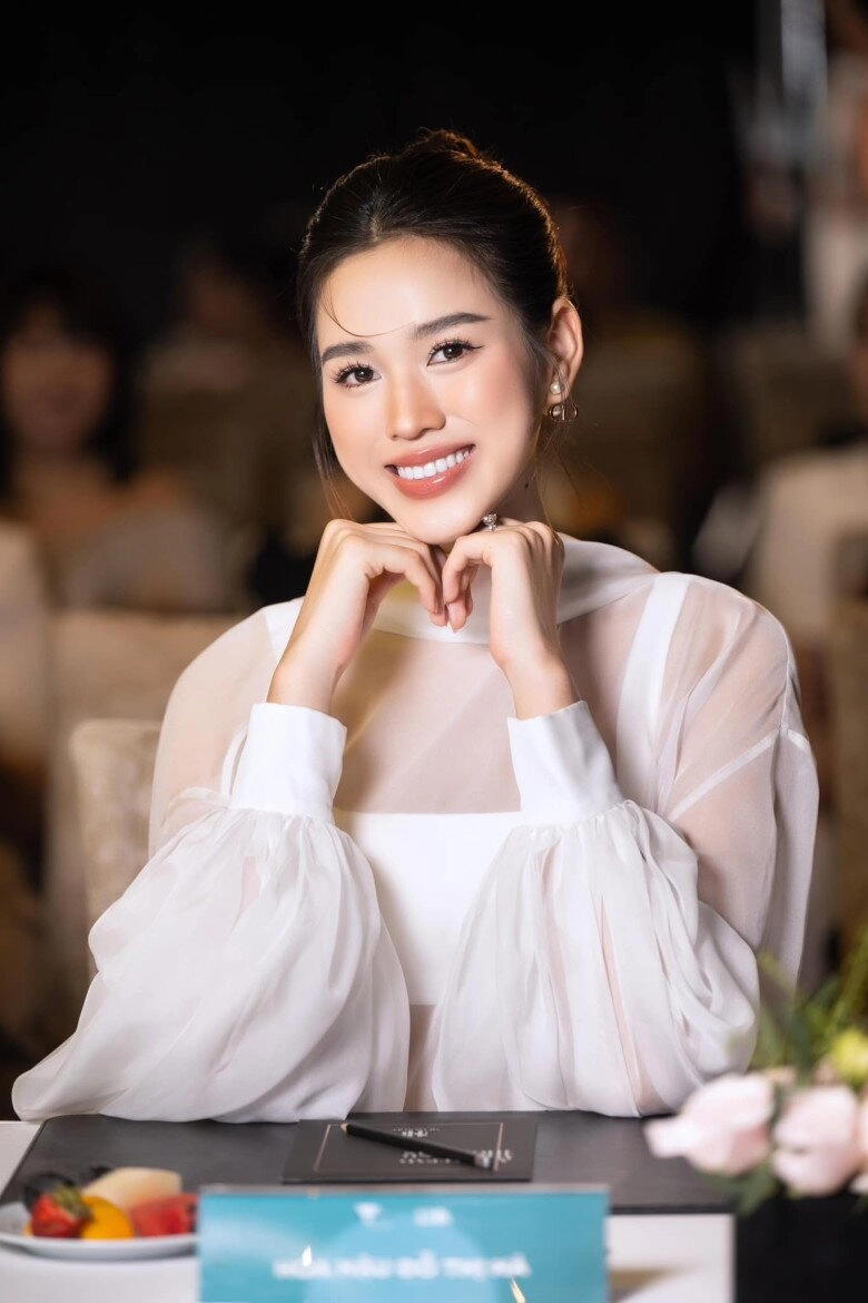 Chồng sắp cưới của hoa hậu đỗ thị hà thiếu gia tập đoàn có tiếng ở quảng trị giữ chức tổng giám đốc - 11