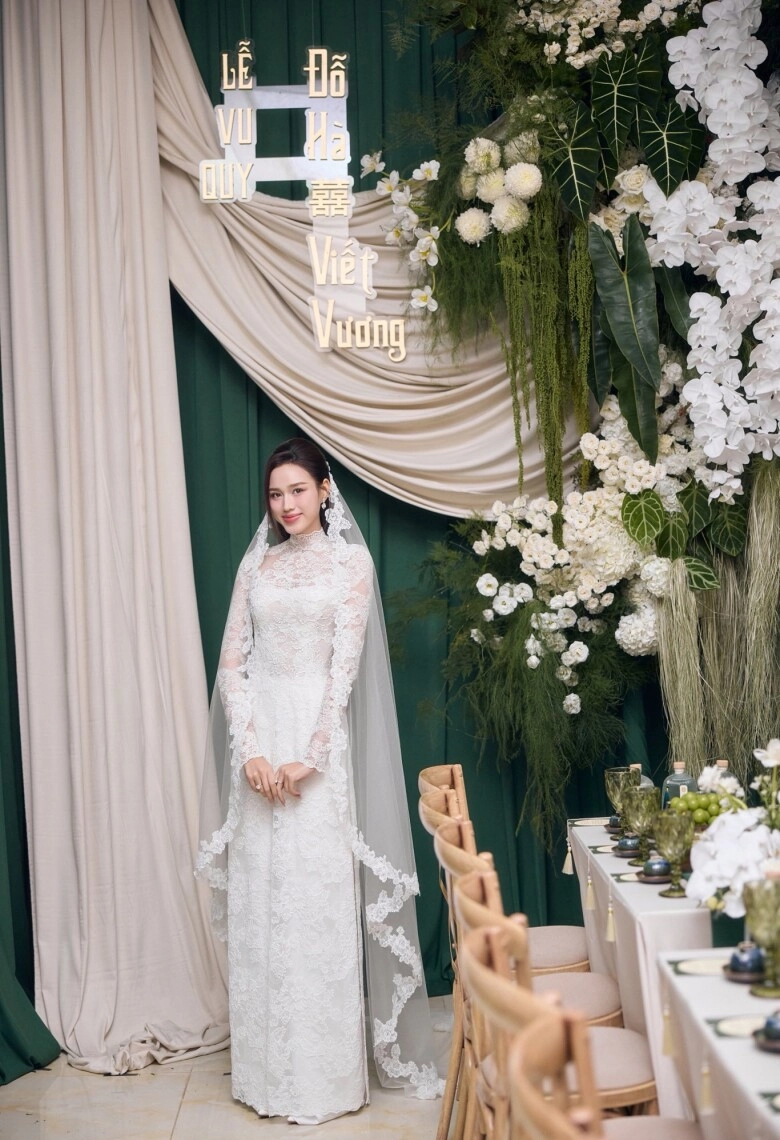 cô dâu nghìn tỷ đỗ thị hà được chồng thiếu gia lái siêu xe rước về dinh làm lễ cưới lớn nhất quảng trị - 3