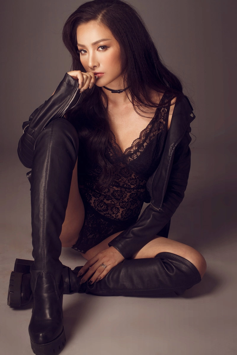 Cô gái chiến dịch chống ế body nóng bỏng nên chẳng ngại khoe - 2