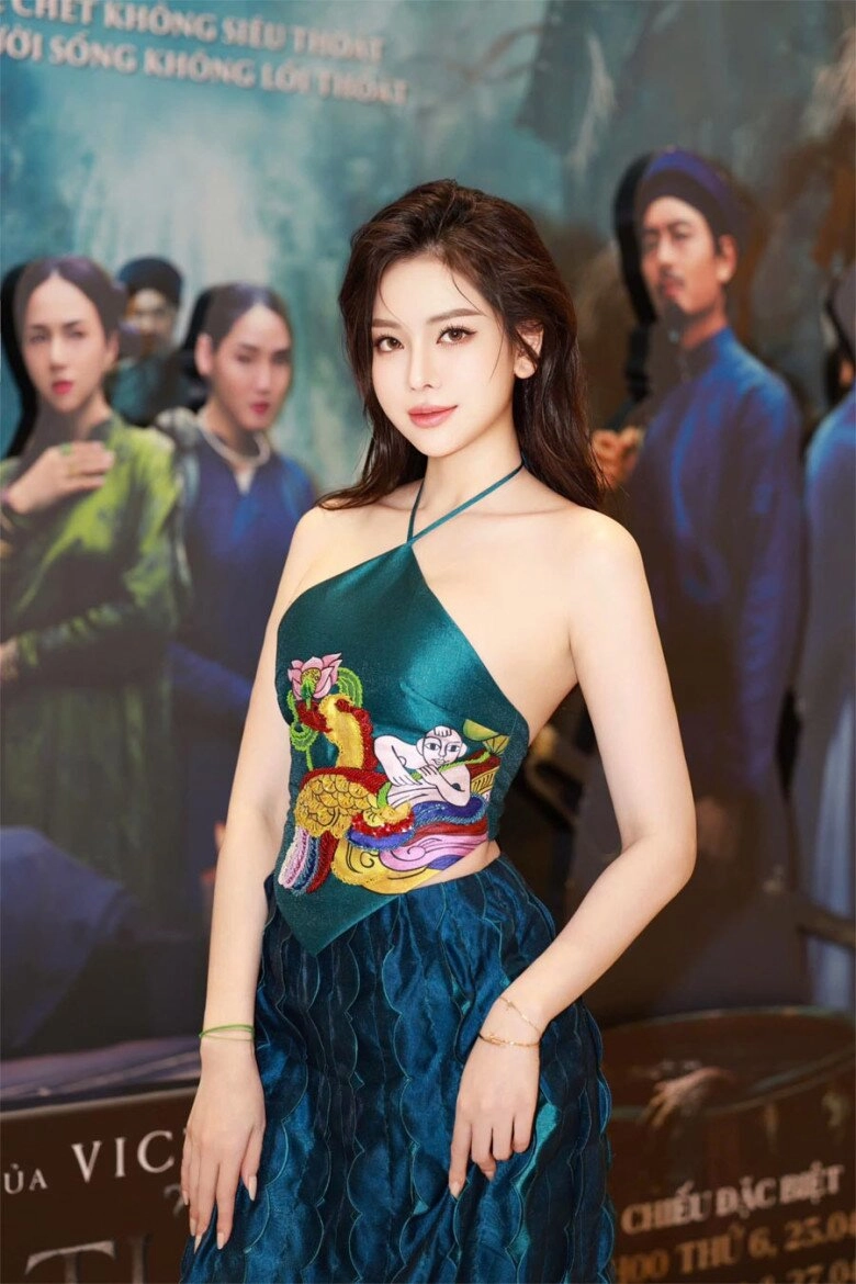 Con dâu tỷ phú hoàng kiều được chồng đưa hết tiền quản lý mỹ nhân trùng tên giành quyền nuôi con nhờ kiếm 7 tỷnăm - 6