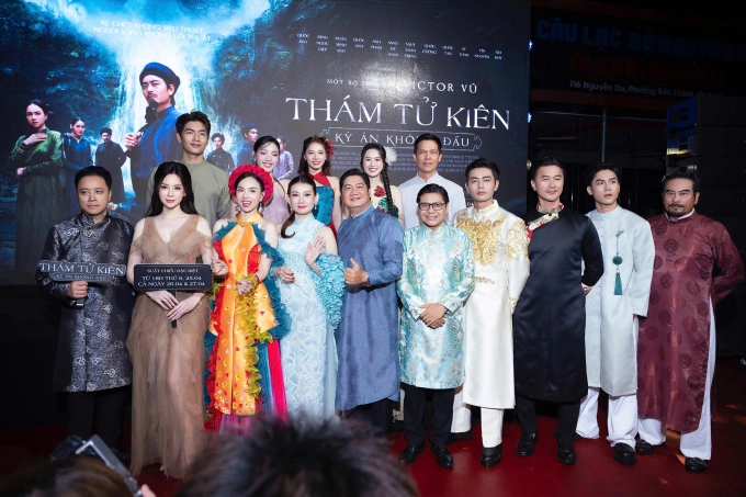 Con dâu tỷ phú hoàng kiều được chồng đưa hết tiền quản lý mỹ nhân trùng tên giành quyền nuôi con nhờ kiếm 7 tỷnăm - 8