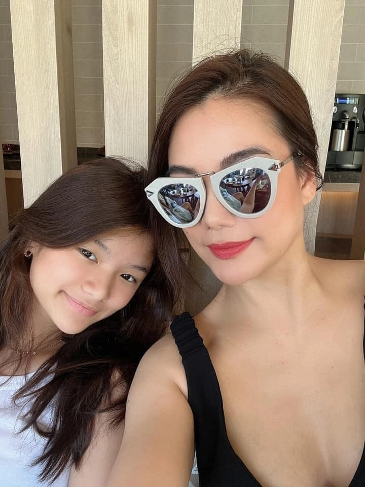 Con gái trương ngọc ánh buồn vì được điểm a ở trường quốc tế sang mỹ học dược để thừa kế cơ ngơi của bà nội - 8