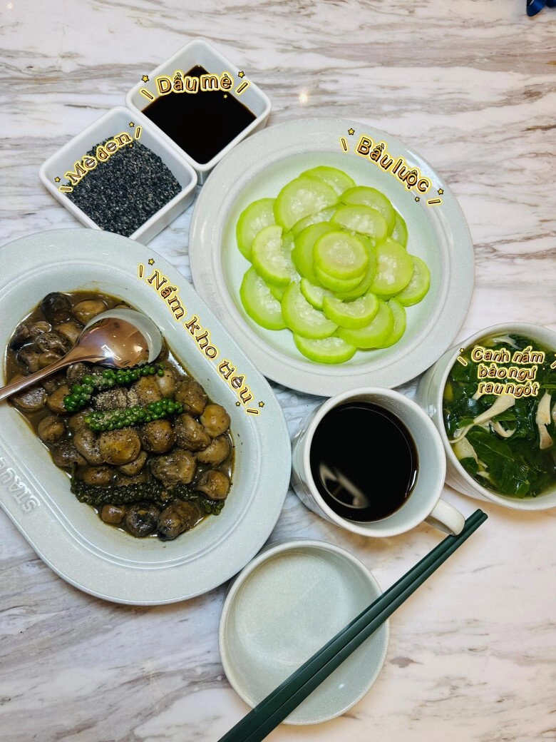 Con trai 2 tuổi của hồ quỳnh hương hành động bất ngờ tặng bố mẹ vợ chồng nữ ca sĩ khoe vẻ giản dị trong biệt thự - 7