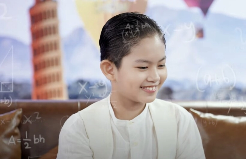 Con trai khánh thi - phan hiển 10 tuổi sở hữu số huy chương khổng lồ nói bố mẹ hung dữ như nhau - 2