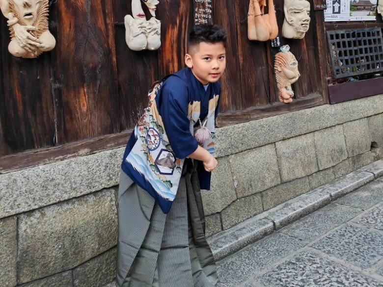 Hoa hậu jennifer phạm khoe đón thành viên mới mẹ 4 con nay sung sướng vì được bế bồng thiên thần nhỏ - 7