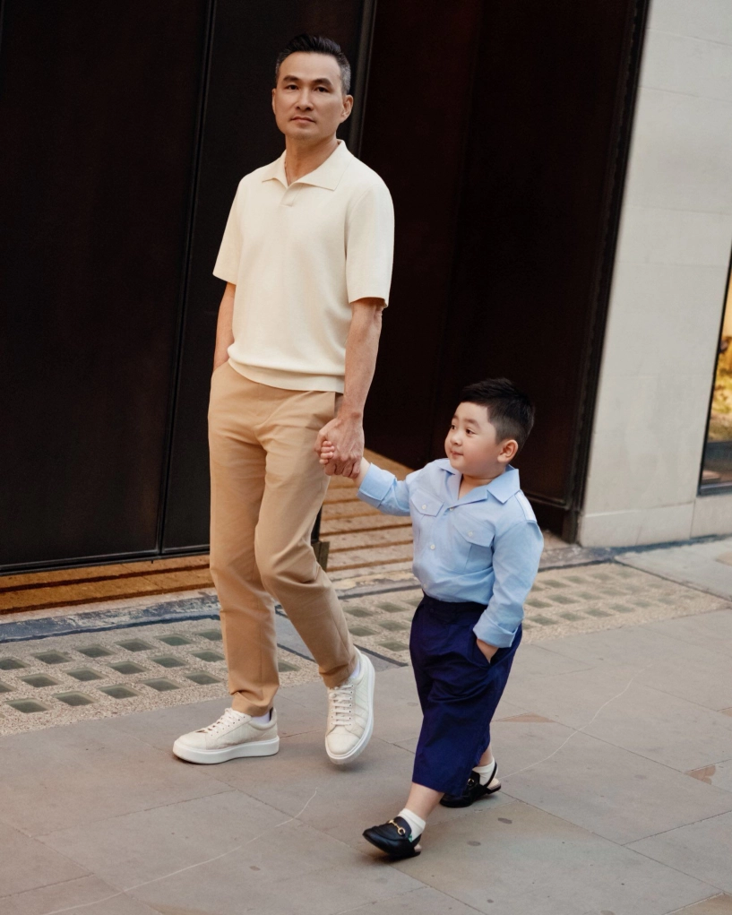 Cưng xỉu clip quý tử chi bảo khoanh tay nịnh bố để xin tiền đưa ra nhiều lý lẽ tự nhận là em bé ngoan - 10