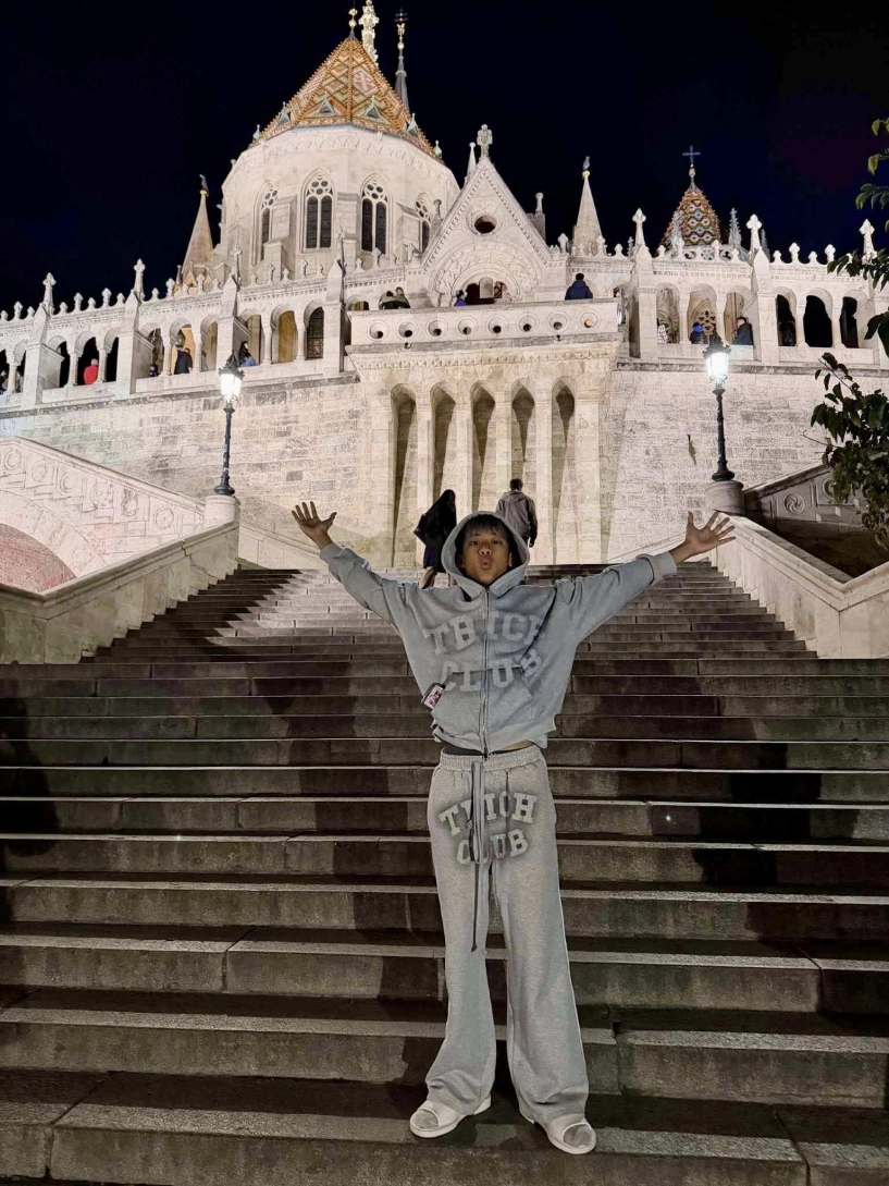 Đại gia đức huy nói nhớ khi con trai đi du lịch với vợ cũ khoe ảnh quý tử trổ mã tuấn tú - 4