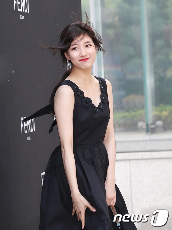 Đang xúng xính váy áo xinh đẹp sao hết hồn hết vía khi gặp gió độc - 4