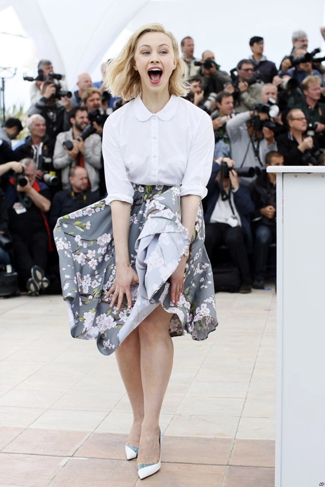 Đang xúng xính váy áo xinh đẹp sao hết hồn hết vía khi gặp gió độc - 14