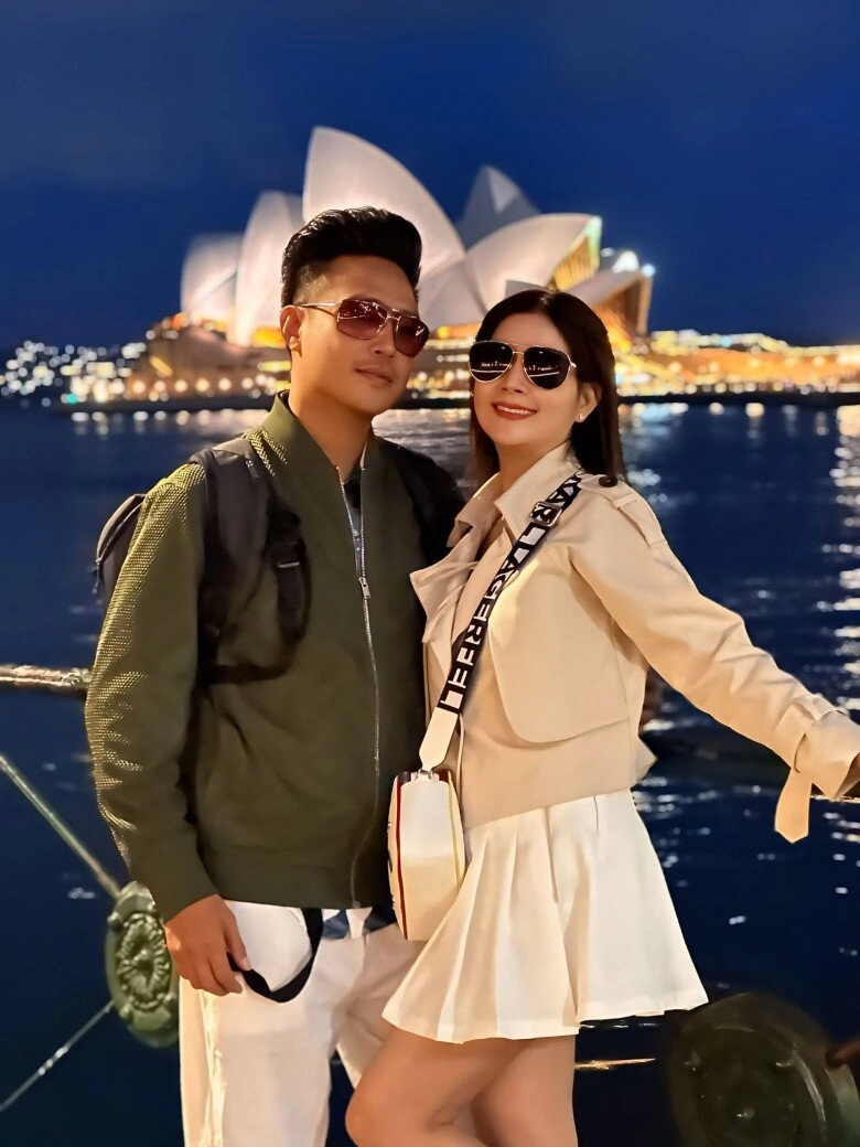 Diễn viên kha lyvợ chồng tôi tiếc nuối khi chưa kịp chụp bộ ảnh trung thu cho con gái - 2