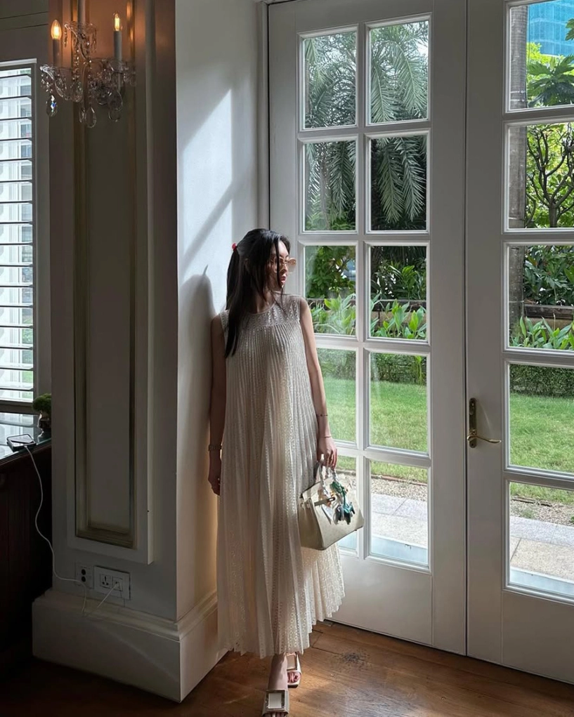 Em dâu thiếu gia phan thành mỗi ngày một túi xa xỉ - 3