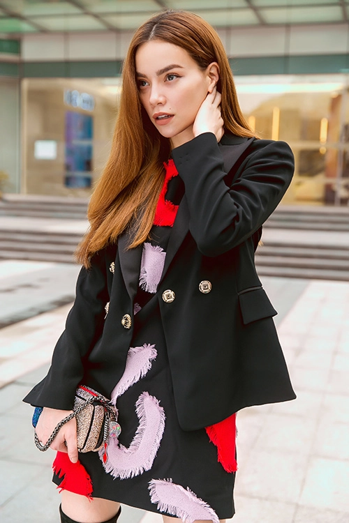 Hà hồ gây tắc đường khi khoe phong cách chất phát ngất - 15